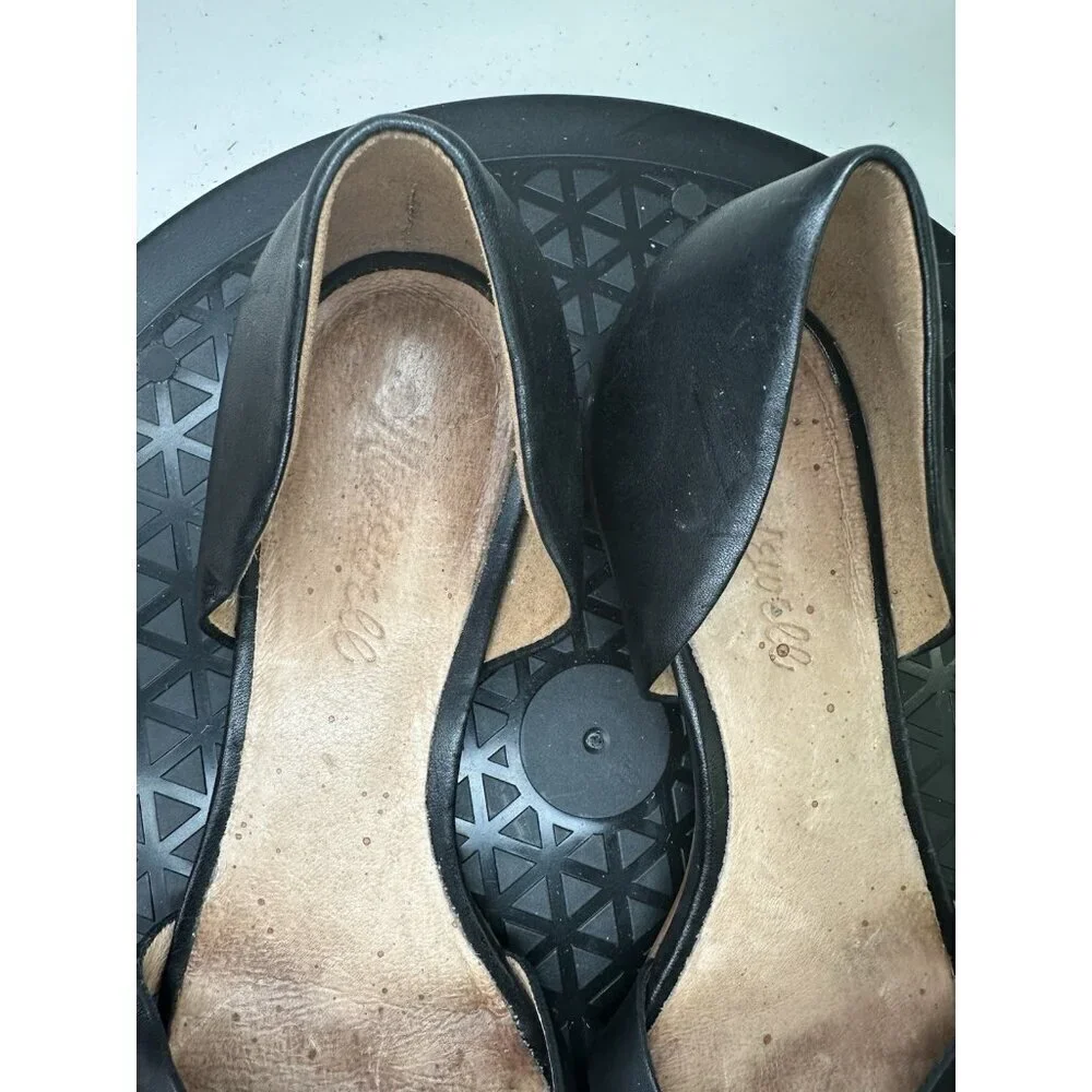 Madewell Slip On Flat Sandals Black Leather Straps Sz 7.5